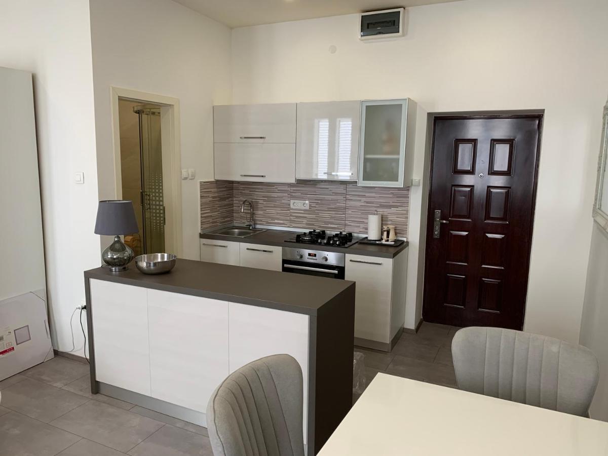 Zara City Apartments Apartmán