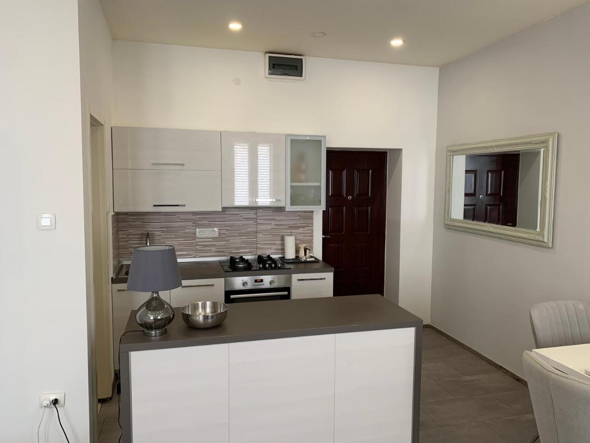 Zara City Apartments Apartmán